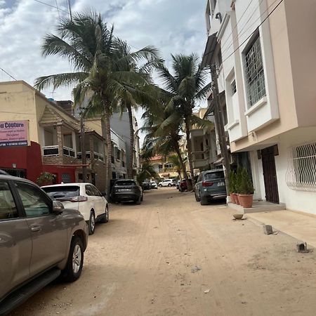 Appartement Luxe Idealement Situe A Dakar Exteriör bild