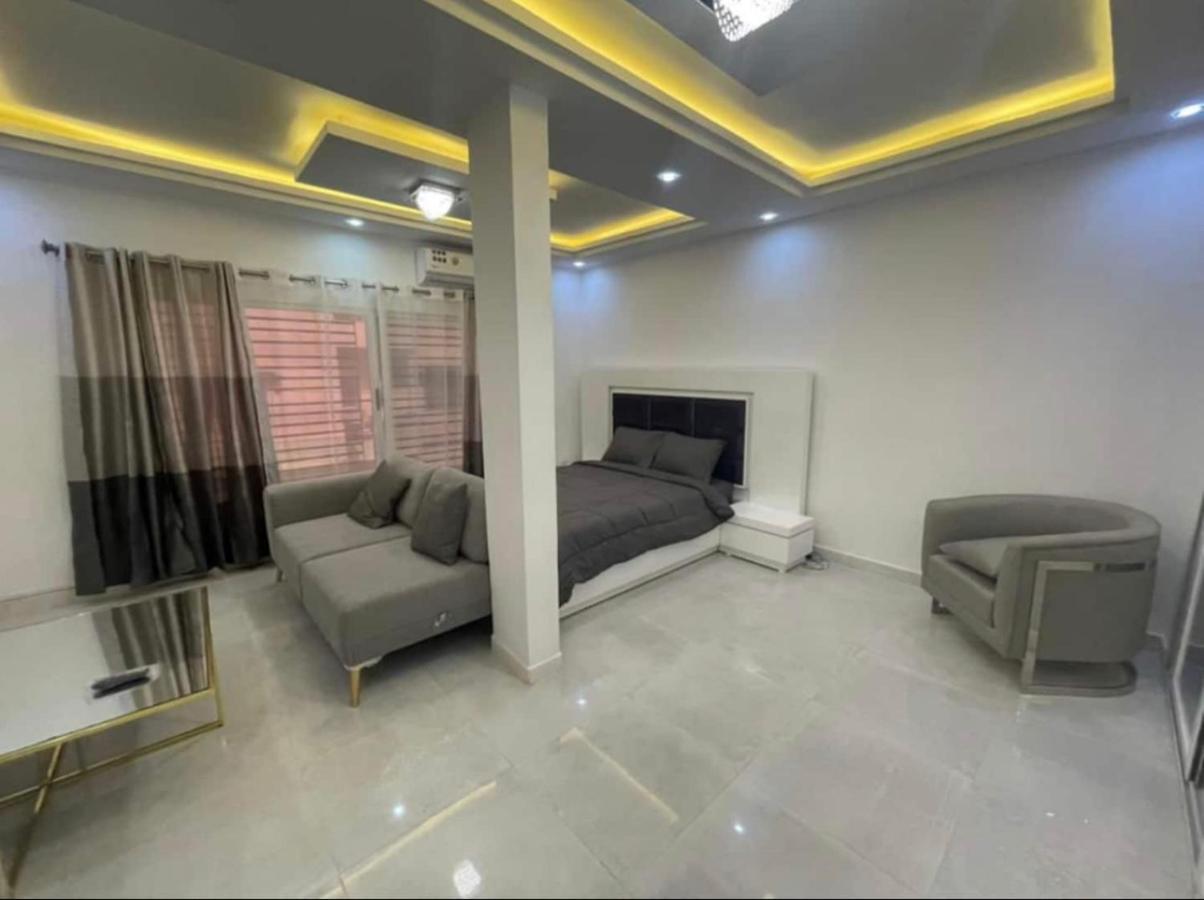 Appartement Luxe Idealement Situe A Dakar Exteriör bild