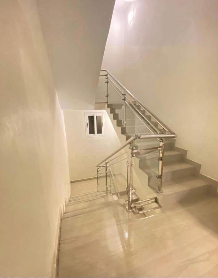 Appartement Luxe Idealement Situe A Dakar Exteriör bild